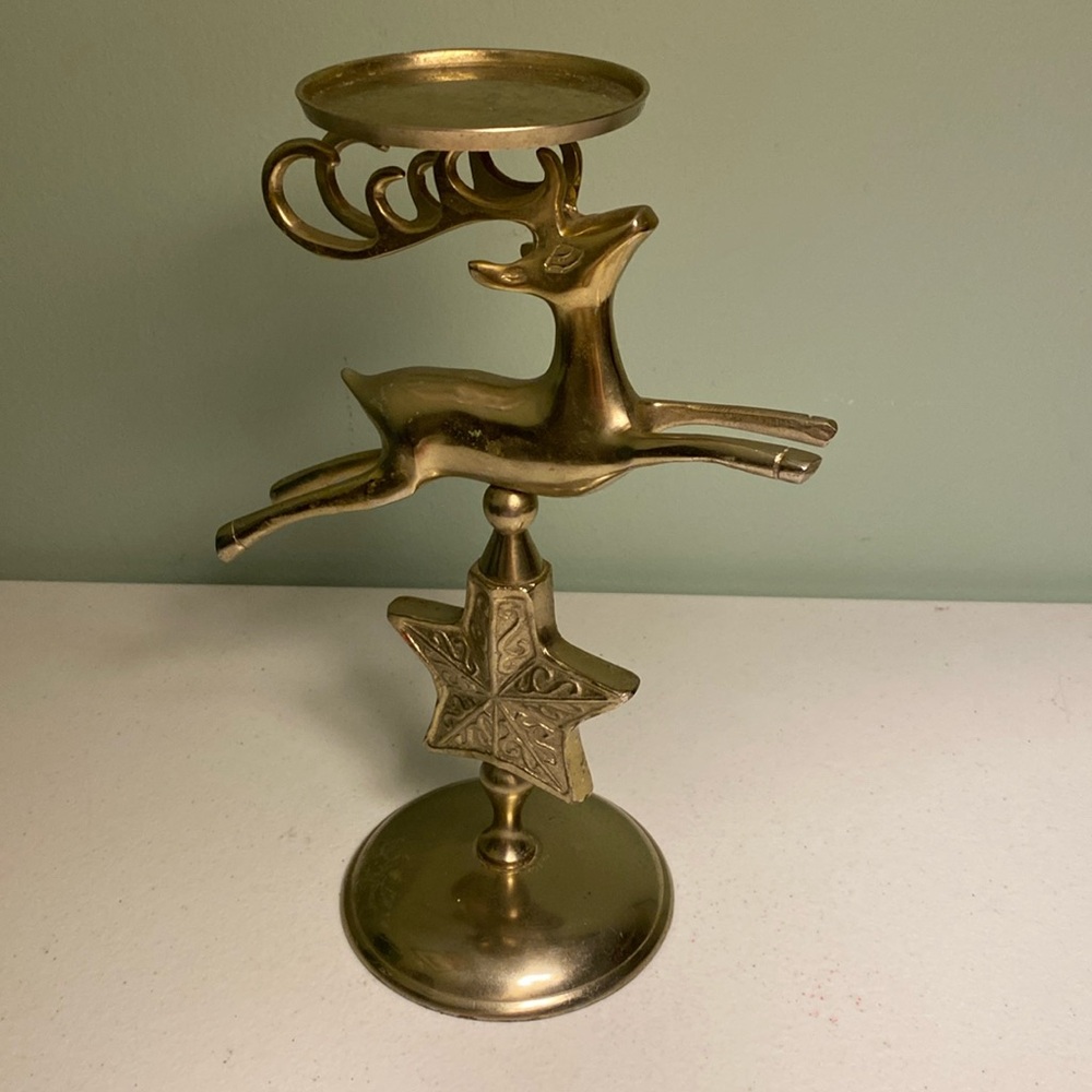 The White Barn Candle Co Reindeer Candle Pillar Holder